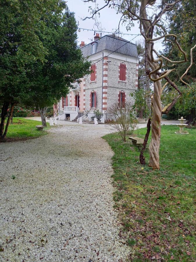 Chambre Double Avec Salle D'Eau Privative Tarbes Exterior foto